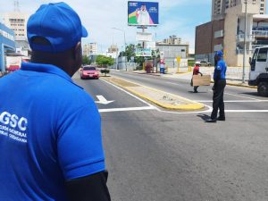 Dispositivo de seguridad acompaña instalación de semáforos inteligentes en Maracaibo