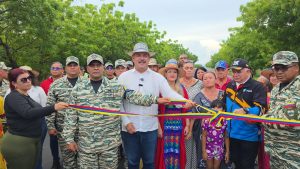 Gobernador Caldera entrega recuperados 6.2 km de vialidad del tramo Paila Negra-La Tigra
