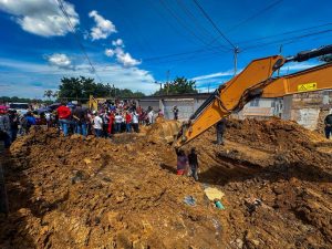 Gobernación Bolivariana sustituye 100 metros de colector en la comunidad Calendario