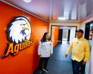 Gobernador Luis Caldera entregó espacios recuperados en el Estadio Luis Aparicio “El Grande”