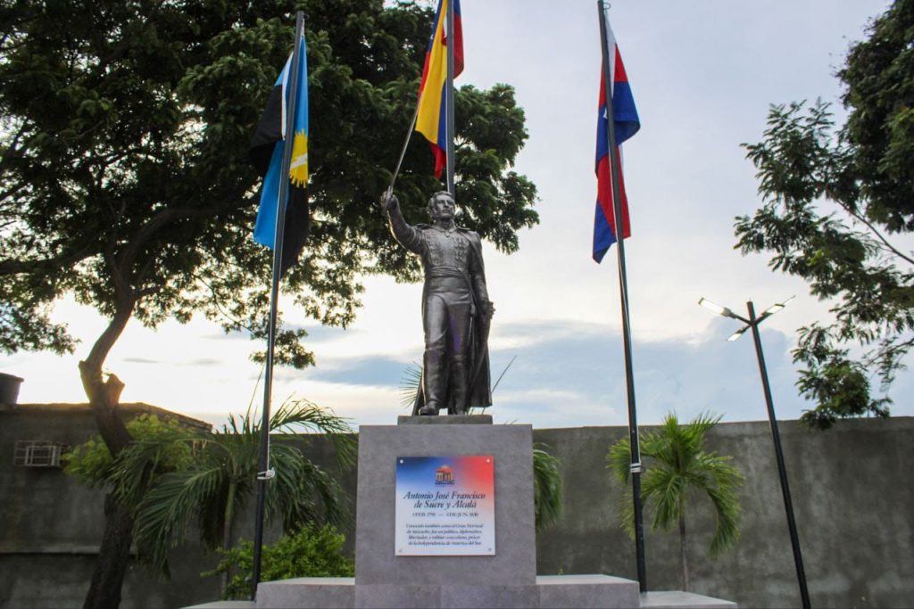 plaza2
