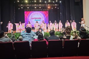 Candidatas de la Quincuagésima novena Feria de La Chinita desfilaron ante la prensa
