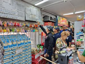 Realizan campaña de concientización tributaria en la zona económica productiva «El Nino» del Municipio San Francisco