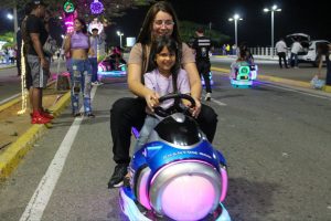 Navidad vuelve a brillar en Vereda del Lago: Encendido regresa tras 16 años de ausencia