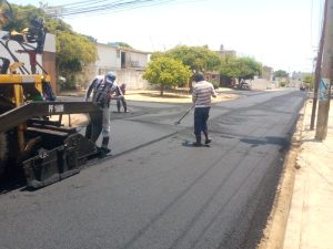 Plan de asfalto y cloacas renueva los servicios en San Jacinto
