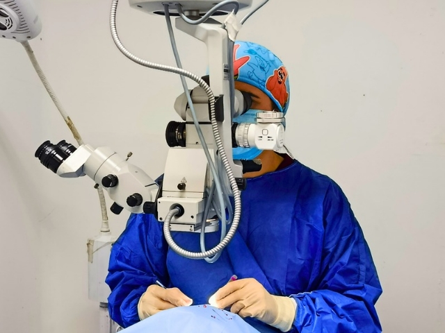 Plan Quirúrgico Nacional devuelve la salud visual en Almirante Padilla