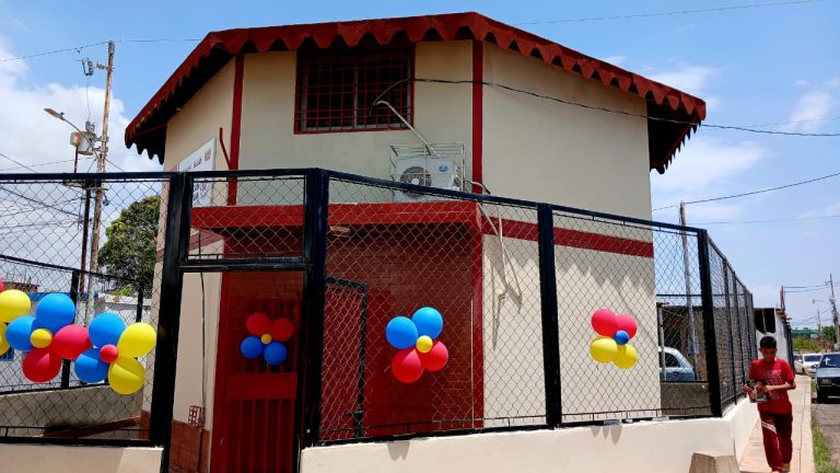 Gobernador Luis Caldera inauguró Consultorio Lomitas del Zulia