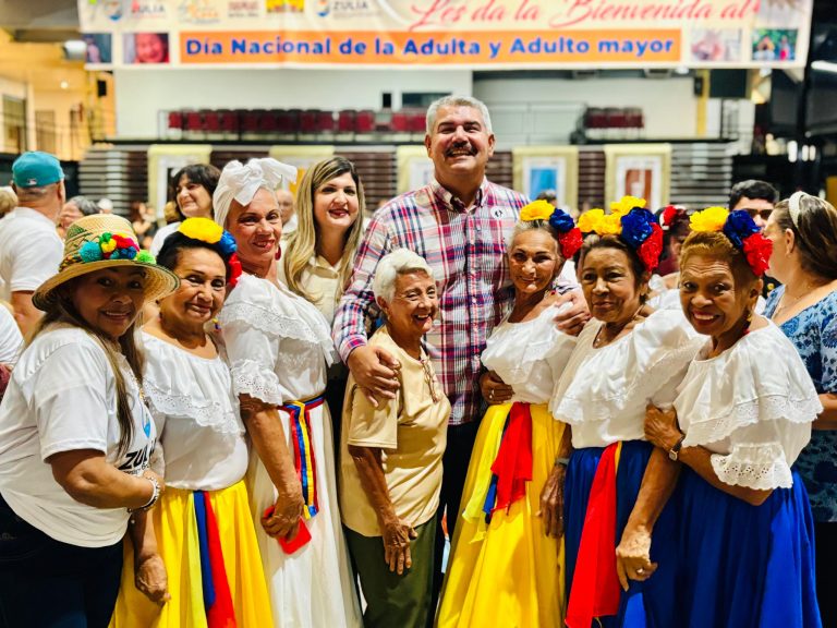 Zulia honró a sus adultos mayores con saberes en el Lía Bermúdez