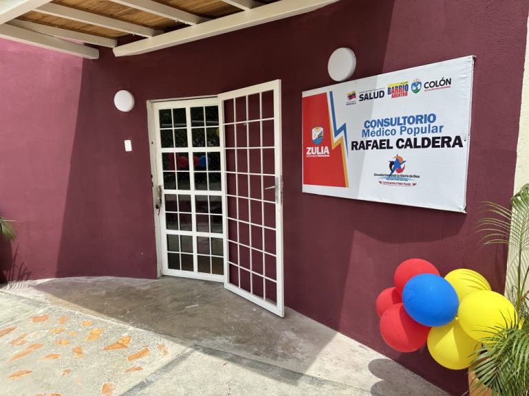 Luis Gerardo Caldera entrega Consultorio Popular Rafael Caldera en Colón