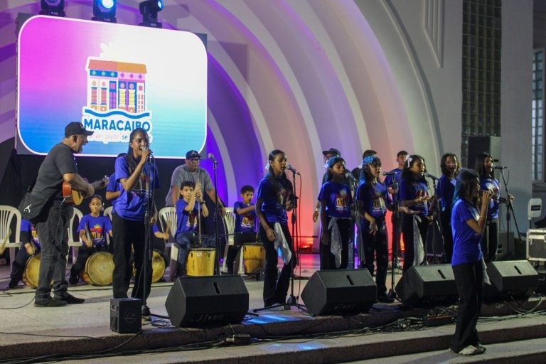 Plaza de la República recibe la tradicional Retreta de Maracaibo